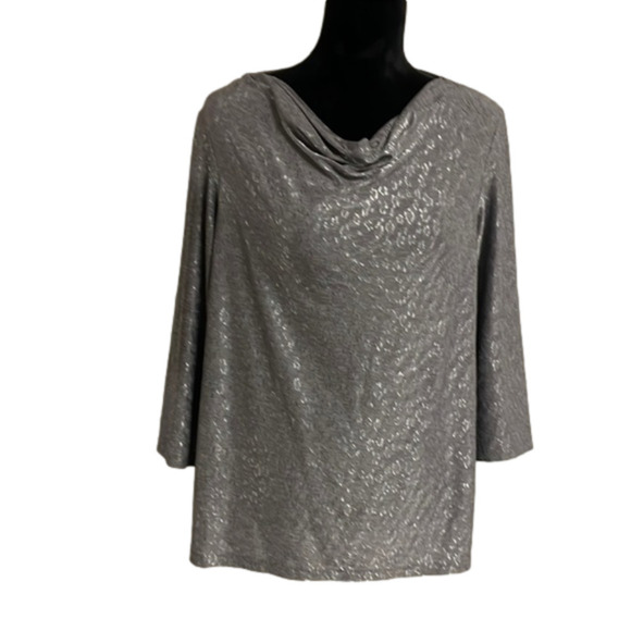 Easywear by Chico’s silver blouse size 2 - Picture 1 of 7